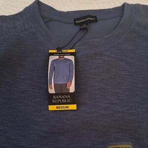 2 shirts Banana Republic Men's Blue double knit crew M ,and thermal knit M nwt